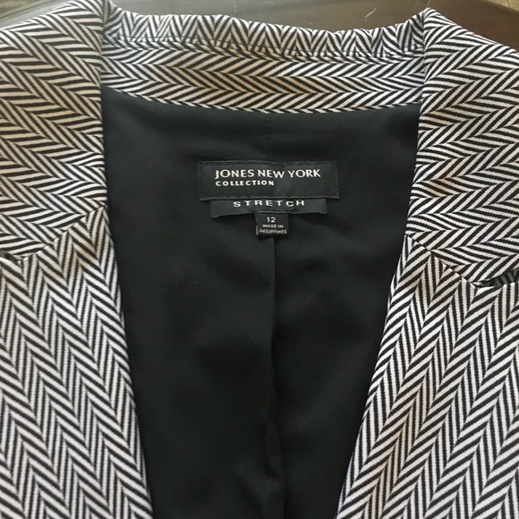 Jones of New York Blazer - Herringbone Print - Picture 2 of 3